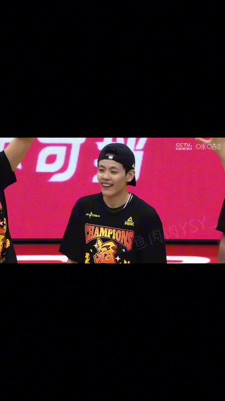 以小搏大以弱勝強 ；從不被看好，到站到最高的領獎臺...